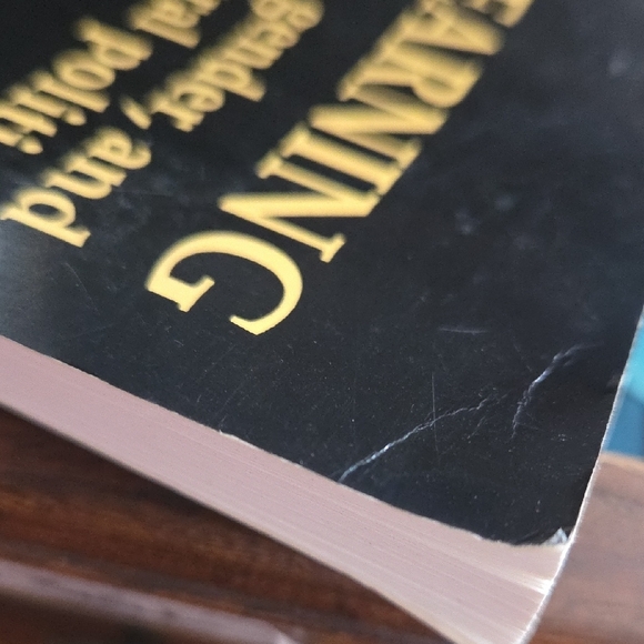 bell hooks Yearning Race Gender Cultural Politics 1992 Paperback - Picture 10 of 10